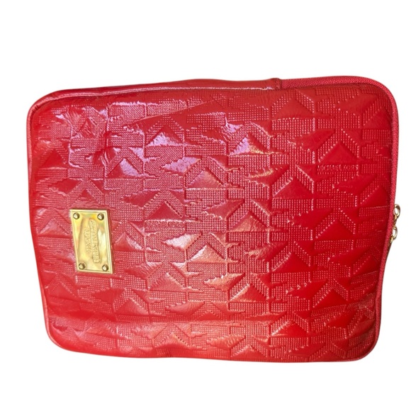 Michael Kors Red iPad Tablet Case. - Picture 3 of 6